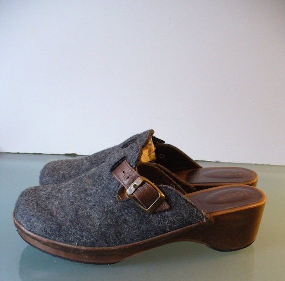j crew clogs