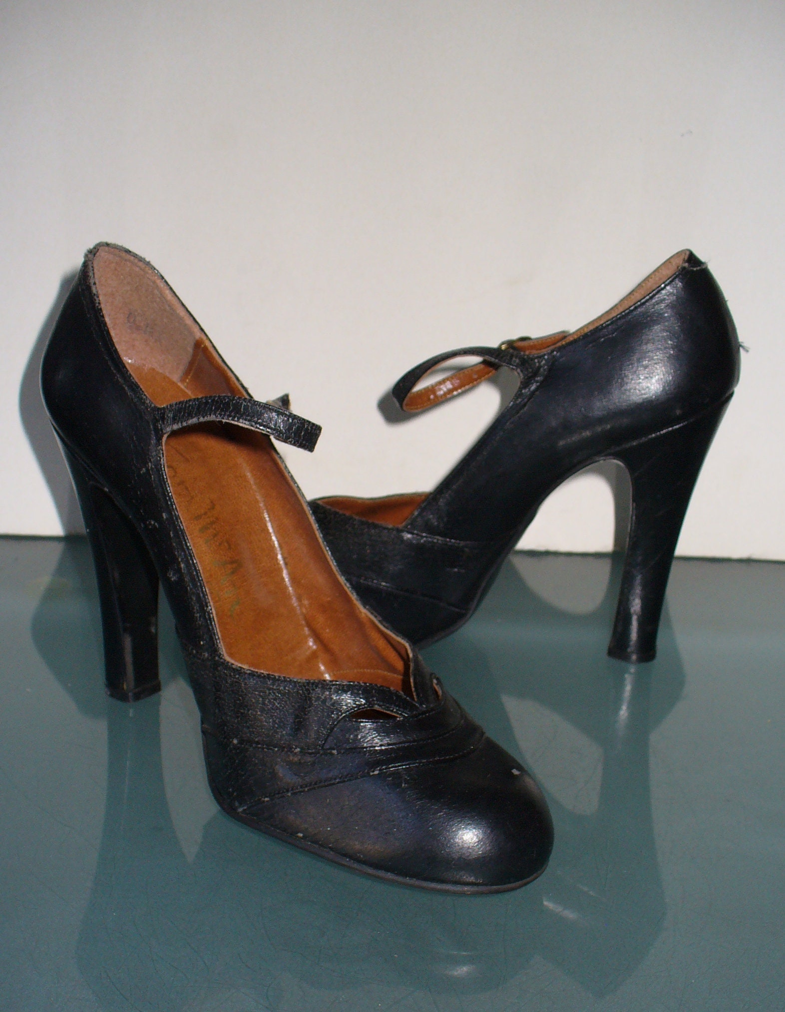 thom mcan mary jane shoes