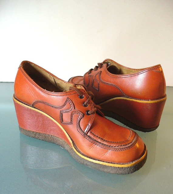 Vintage Fred Braun Wedged Heel Woman s Oxfords