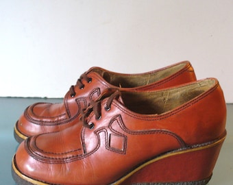 Vintage Fred Braun Wedged Heel Woman's Oxfords