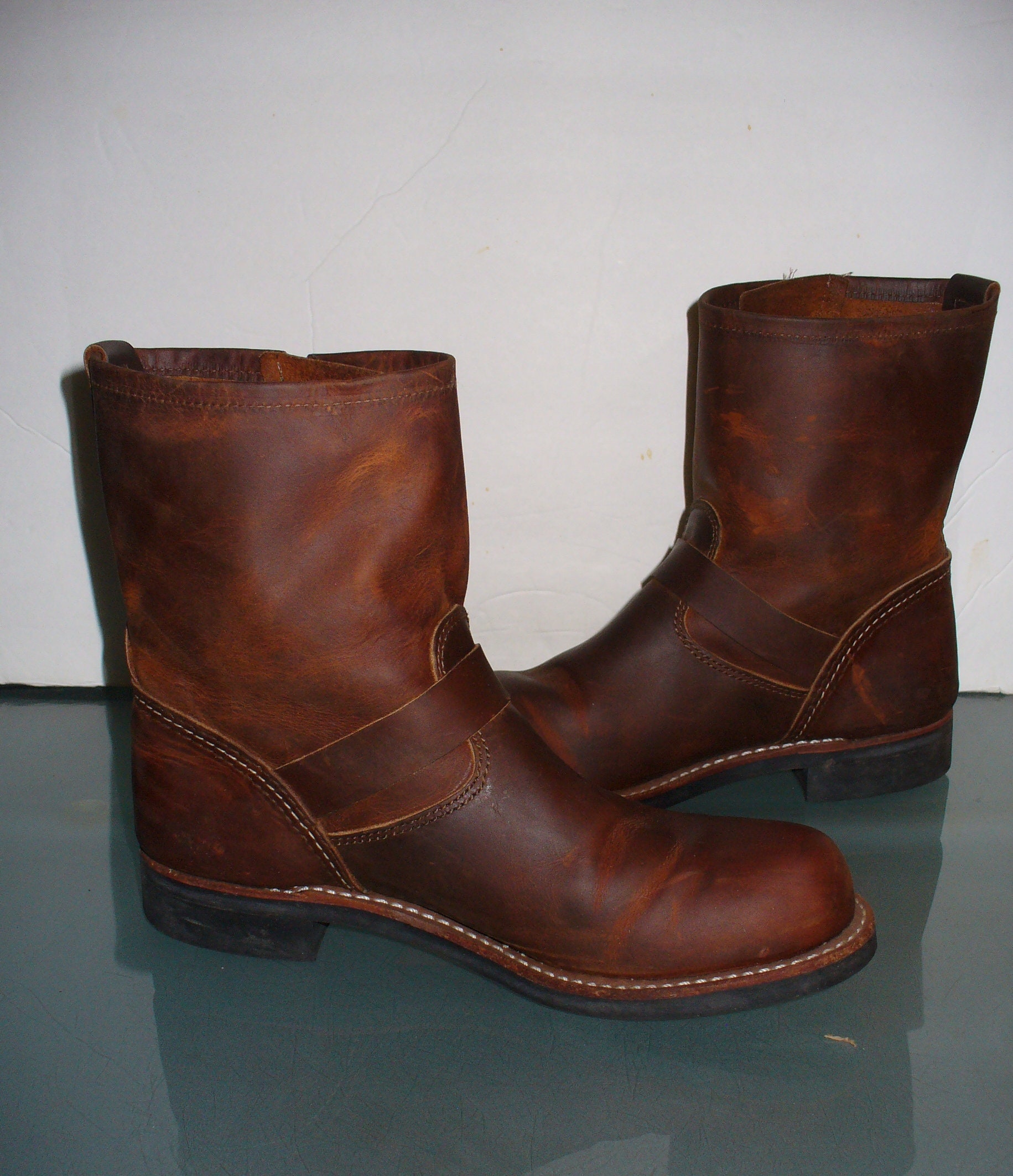 Red Wing Engineer Boots With Buckle Straps 8.5 B