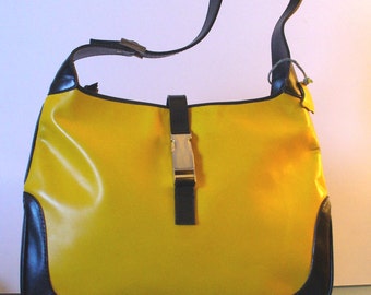 Boots 'N Bags Bumble Bee Yellow & Black Shoulder Bag