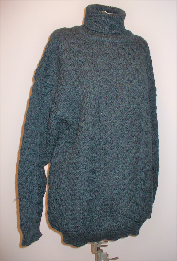 Cladurnic Made in Ireland Aran Knit Cable Sweater
