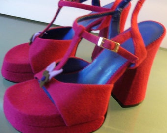 Magenta Felt Platform Shoes By Seven Star size 6.5M