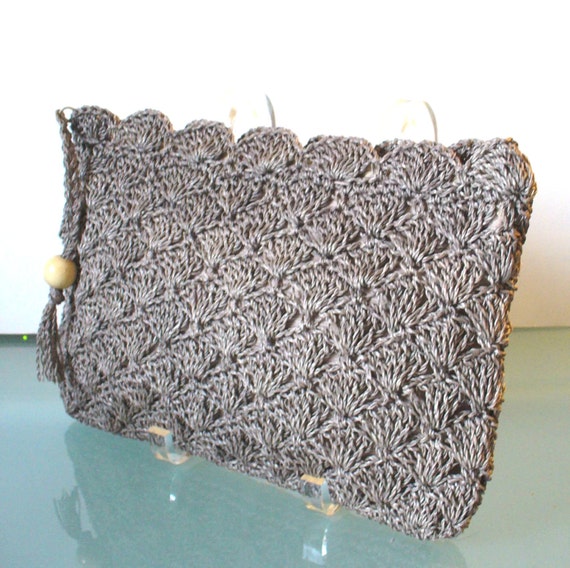 Items similar to Vintage Taupe Crocheted Straw Envelope Style Clutch Bag on Etsy
