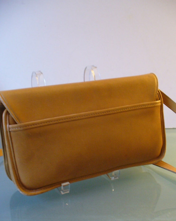 Vintage Caramel Coach Tribeca Shoulder Bag - image 4