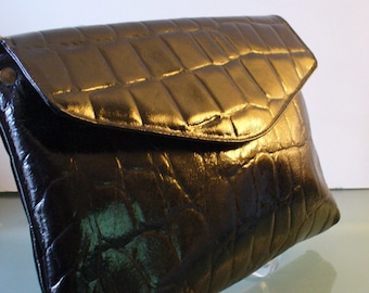 Vintage Amelia Berko Black Faux Alligator Clutch Purse