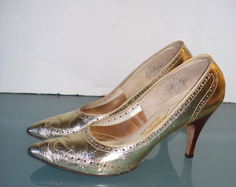Vintage Mademoiselle Metallic Gold Stack Heeled Pumps Size 6.5 B