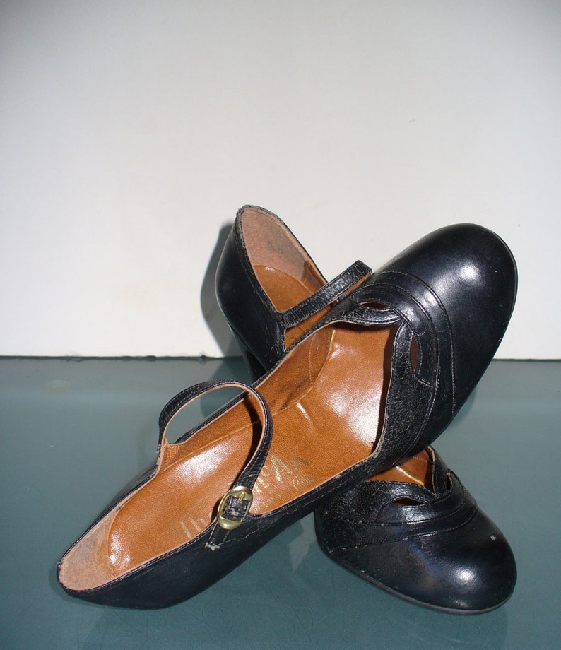 thom mcan mary jane shoes