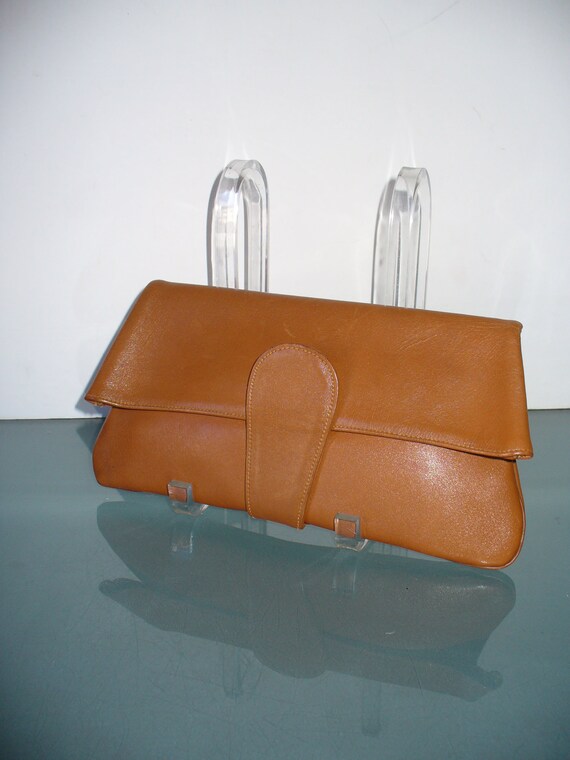 Vintage Caramel Leather Clutch Bag - image 4