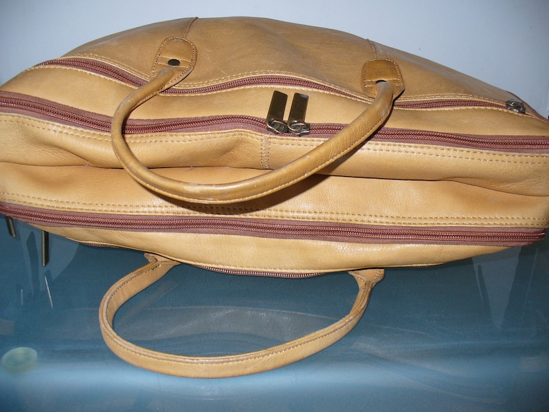 Made in Colombia Leather Cross Body Messenger Bag