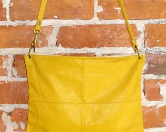 Vintage Tadora Mustard Yellow Shoulder Bag