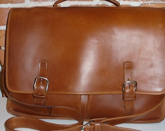 Village Tannery New York Leather Large Messenger Bag