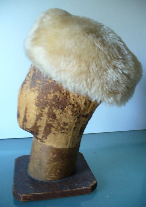 Vintage Shearling Sheep Skin Hat - image 1