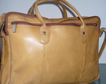 Made in Colombia Leather Cross Body Messenger Bag