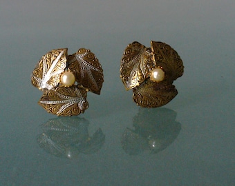 Vintage Made in Spain Damascene  Clip on Earrings