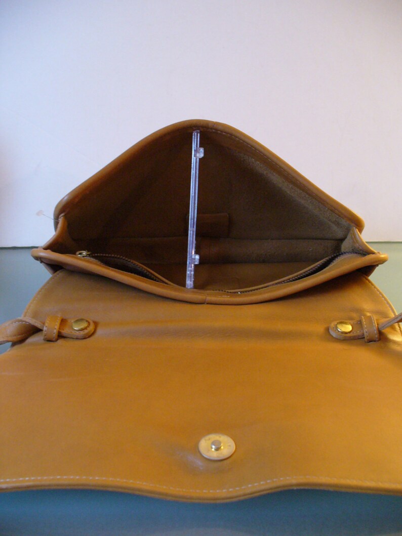 Vintage Caramel Coach Shoulder Bag | Etsy