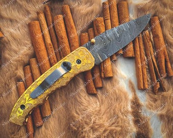 Handmade Gold Floral Damascus Folding Knife - Ornate Etched Metal Handle Pocket Knife, Custom Baroque Artisan EDC, Gift for Collectors