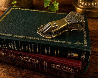 Vintage Brass Hand Bookmark, Victorian Hand Page Clip, Antique Brass Book Holder, Gothic Reader Gift, Desk Decor, Book Lover Gift