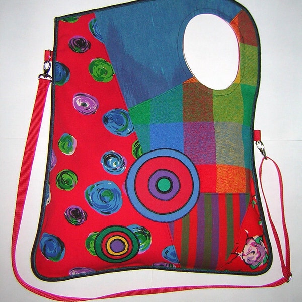 LARGE CANVAS BAG mixed fabrics in Red-Blue-Green with Circles