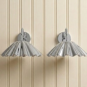 Handmade Polished Chrome Scalloped Wall Sconce – Fluted Gooseneck Vanity Light – Silver Ruffled Shade Lamp Flower Shaped MCM Art Home Décor image 4
