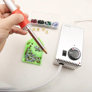 Automatic Hotfix Rhinestone Applicator – Easy Iron-On Crystal Setter Tool for Crafts & Clothing
