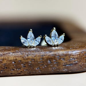 S925 Sterling Silver Triple Zircon Stud Earrings, Flat Back Tragus Helix Cartilage Nose Stud