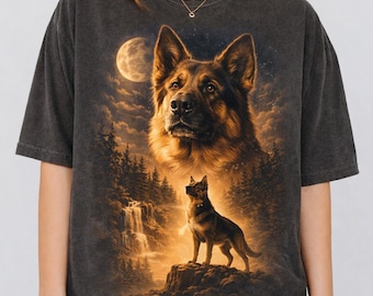 German Shepherd Howling to The Moon Vintage T-Shirt, 90s Retro Animal Graphic Tee, Shepherd Mom Gift, Full Moon Animals Tee
