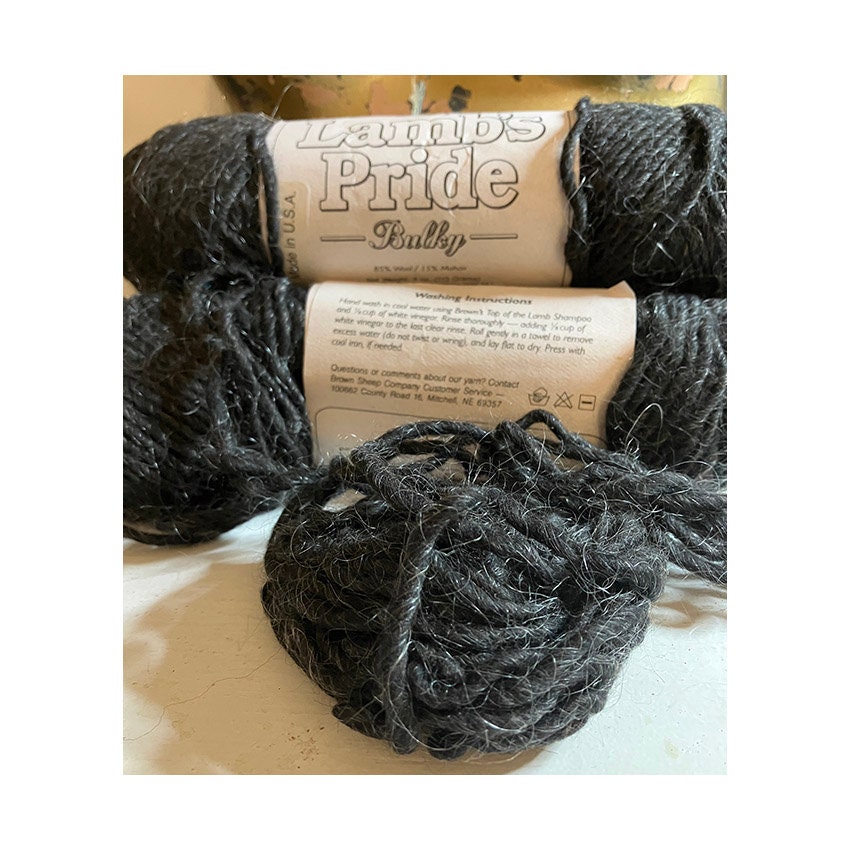 I Love This Chunky HEATHERED CHARCOAL #5 Bulky Weight Yarn Skein