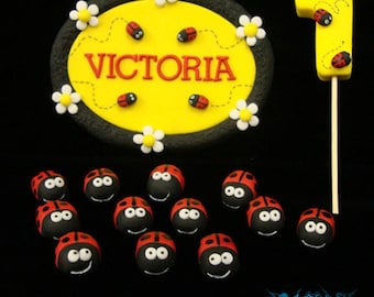 Conjunto de topo de bolo com tema joaninha