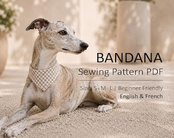 Könnte beinhalten: Ein hellfarbener Hund trägt ein beigeweißes Bandana mit Karomuster. Der Text lautet: BANDANA Sewing Pattern PDF, Sizes S- M- L | Beginner Friendly, English & French. Der Hund liegt auf einer strukturierten Oberfläche in heller Umgebung.