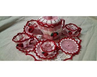 Zestaw do herbaty w stylu vintage, szydełkowy, ręcznie robiony, dzbanek do herbaty, filiżanka, spodek, wzór róży