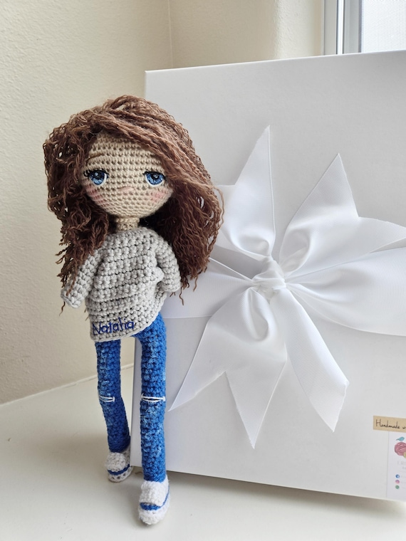 Handmade Crochet Doll Personalized Gift in Elegant Box with Ribbon | Acrylic & Cotton