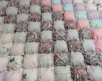 Large soft bubble quilt 44x64 in pastels and paisley