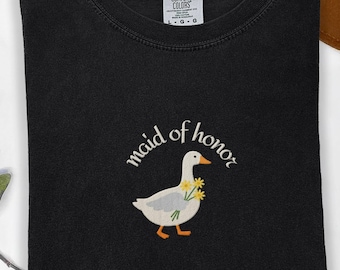 Maid of Honor Goose Shirt, Funny Wedding Party Tee, Bachelorette Party Gift, Bridesmaid Proposal Apparel, Whimsical Bridal Party