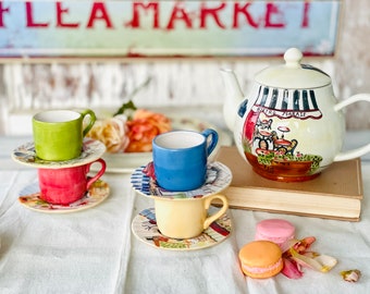 Vintage Set of Teapot and 4 Cups and Saucers - Mix and Match - Instant Collection