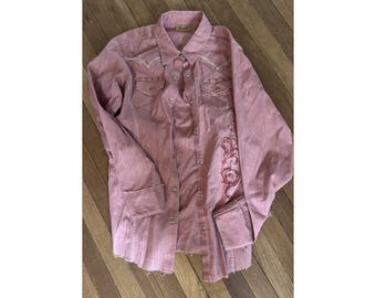 Ladies WRANGLER Long Sleeve Snap Up Shirt Dusty Rose Embroidery Distressed S New