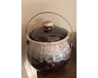 Hull Pottery Brown Drip Glaze Bean Pot  Lid & Wire Bail Handle USA Crock Vintage