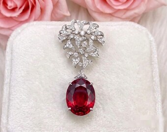 Spilla ovale grande con quarzo e zirconi incisi, spilla in argento placcato oro 14 carati con smeraldo, rubino e zaffiro per donna.