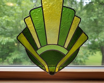 Patrón de vitral atrapasol de concha Art Déco – Manualidad DIY (Descarga PDF, 13 piezas)