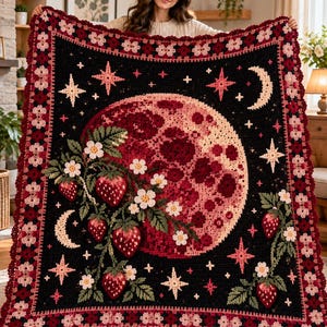Strawberry Moon Crochet Blanket - Etsy UK