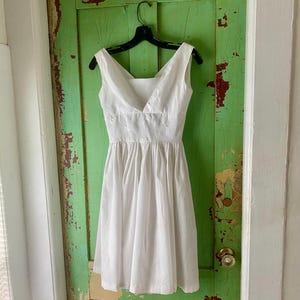 Vintage 1950s White Cotton Sundress,Fit and Flare, Size X Small, Retro Fashion,Boho Bride image 2