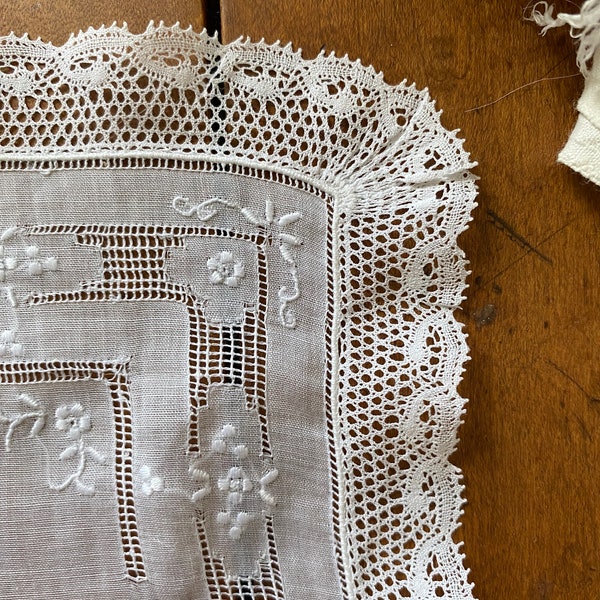 Antique French Lace Appenzell Heirloom Bridal Hanky Handkerchief ,White On White, Fine Madeira Linen, Gift For Bride Her Mom,Bride Accessory