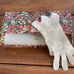 Vintage Cardboard Glove Hanky Soap Jewelry Utility Paperboard Box With Drawer,Romantic, Boudoir Decor,Shabby Chic,Cottage Core,Gifts for Her