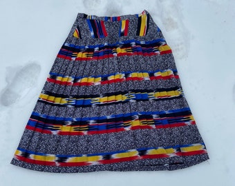 Vintage 1970s LeslieFay pleated skirt, size 12 Mod Psychedelic print,1970s polyester skirt, 1970s abstract geometric accordion pleated skirt