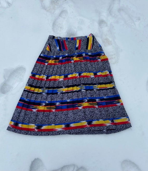 Vintage 1970s LeslieFay pleated skirt, size 12 Mod