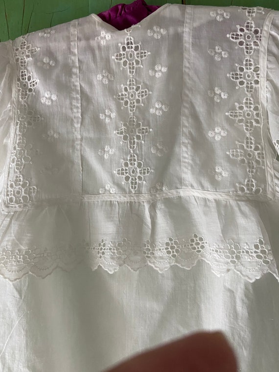 Antique Edwardian Ladies Blouse, ayershire lace, … - image 4