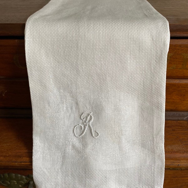 Monogram R Linen Damask Towel,Shaving Towel,Wedding Gift,Monogrammed Linens, Housewarming Gift, Home Furnishings,Personalized Gifts,Gifts