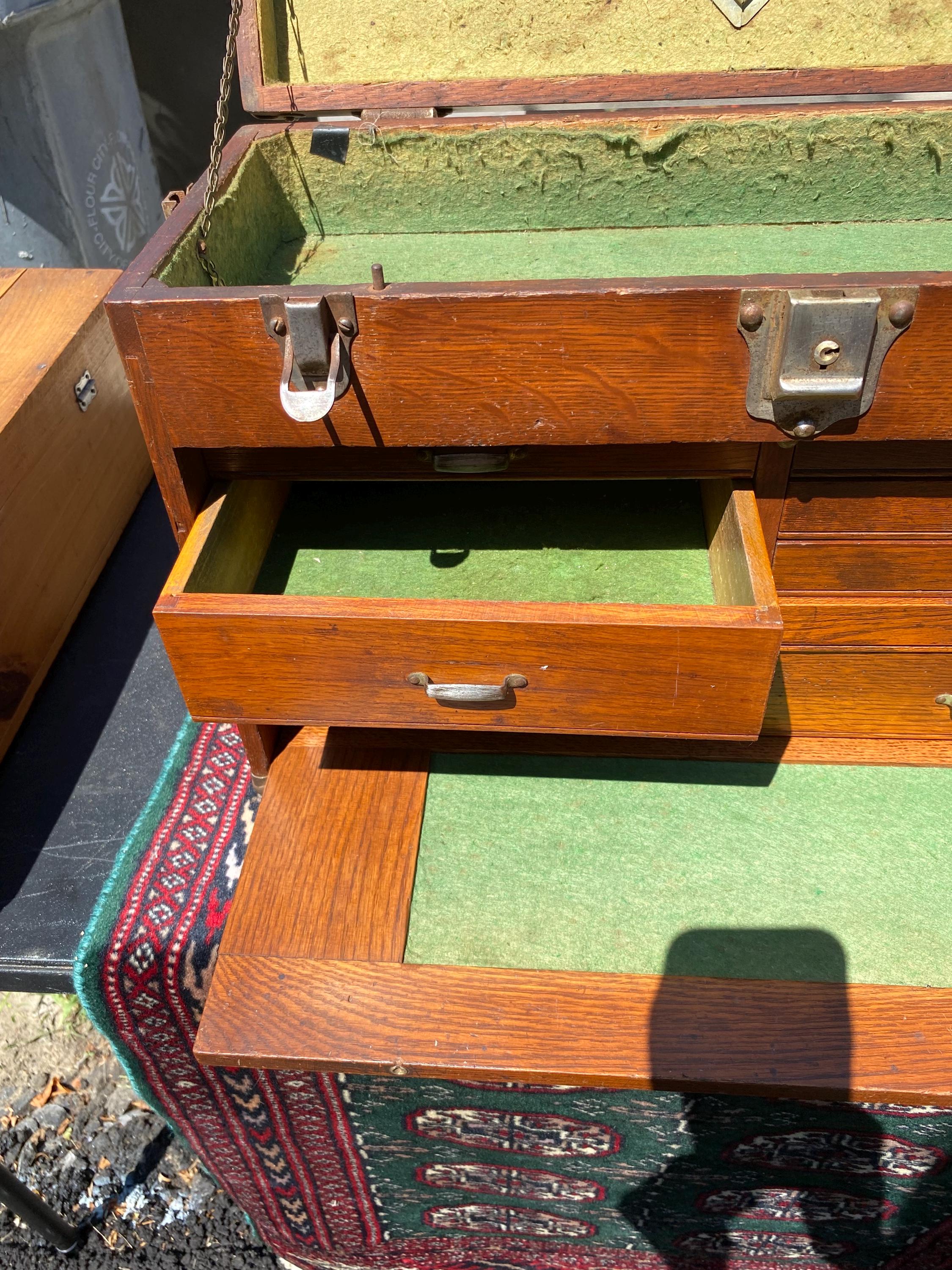 Vintage Union Oak Machinist Tool Chest, Green Felt Lining, Leather