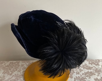 Chic 1930s 40s Deep Blue Velvet Tilt Hat,Fascinator, Ostrich Drabs, Ostrich Feathers,Chapeaux,Stage Photo Prop, Feather Hat,Gift For Her